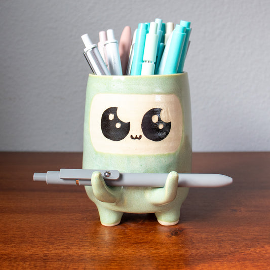 Pen Holder