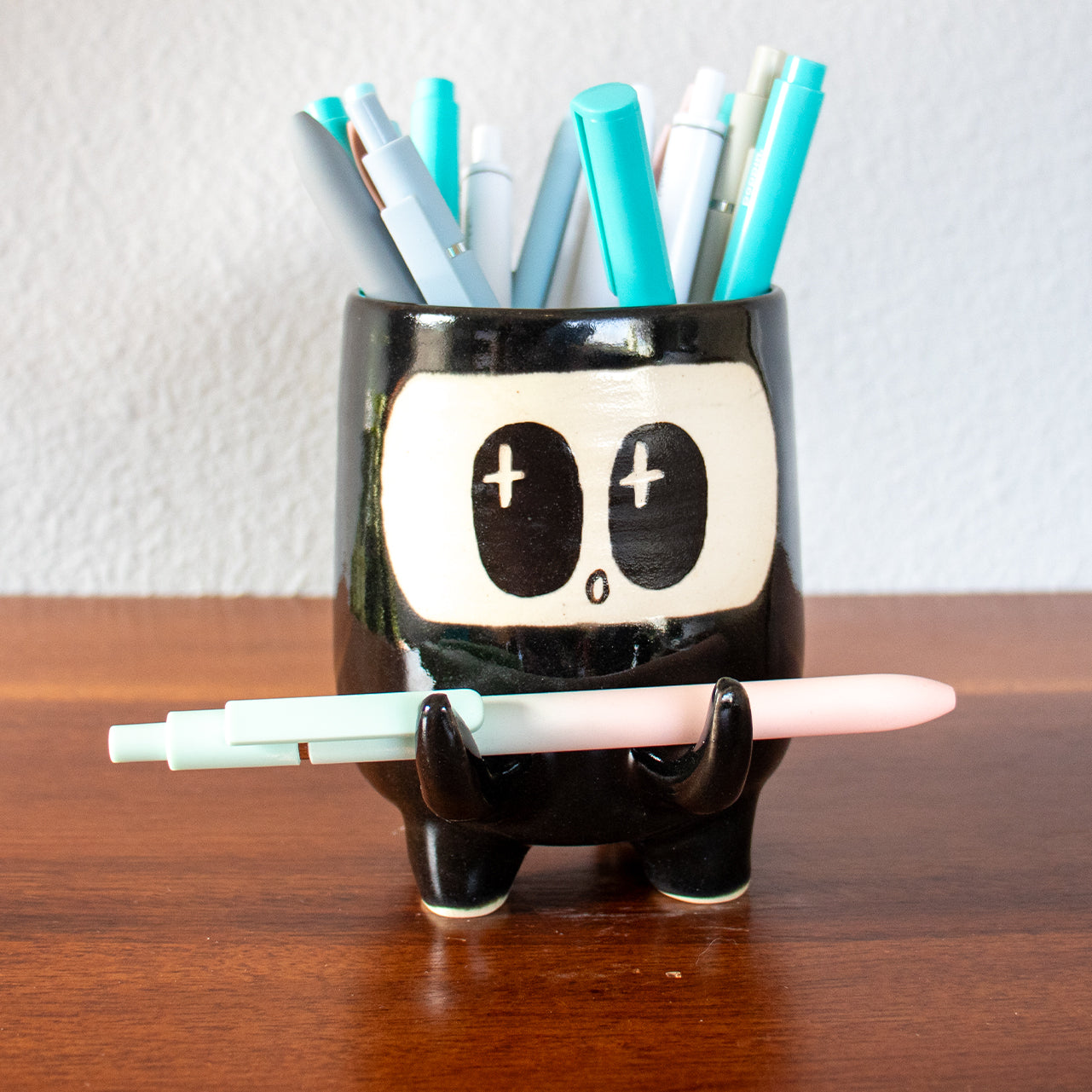 Pen Holder