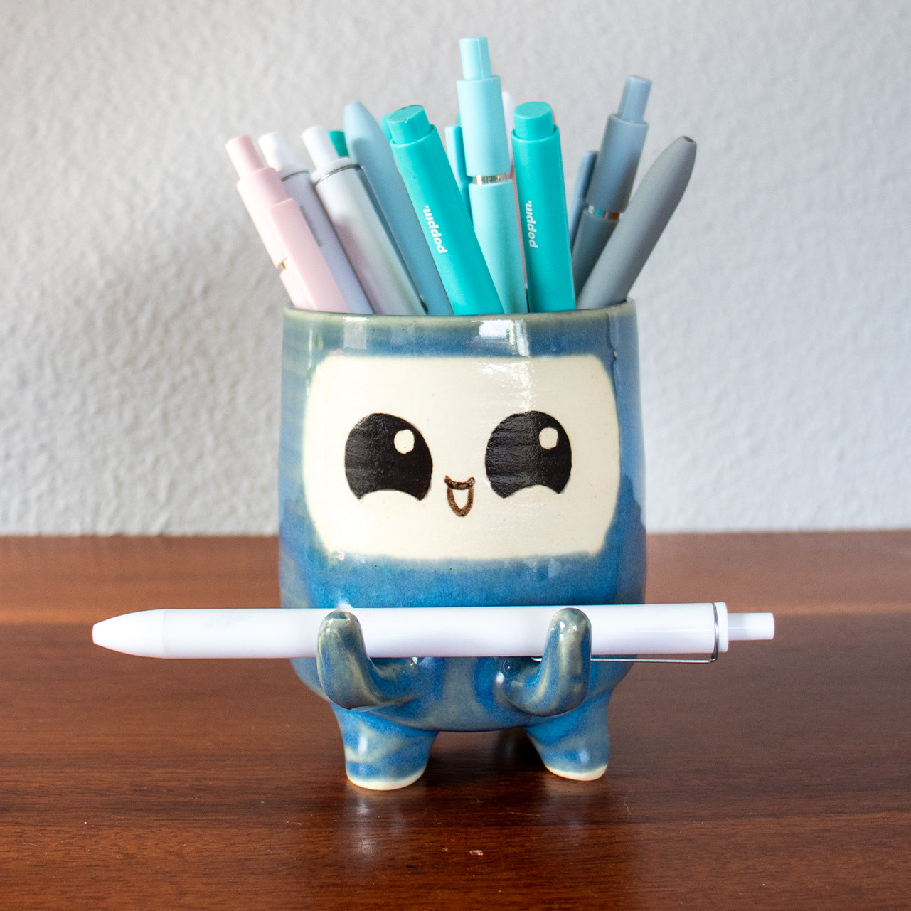 Pen Holder