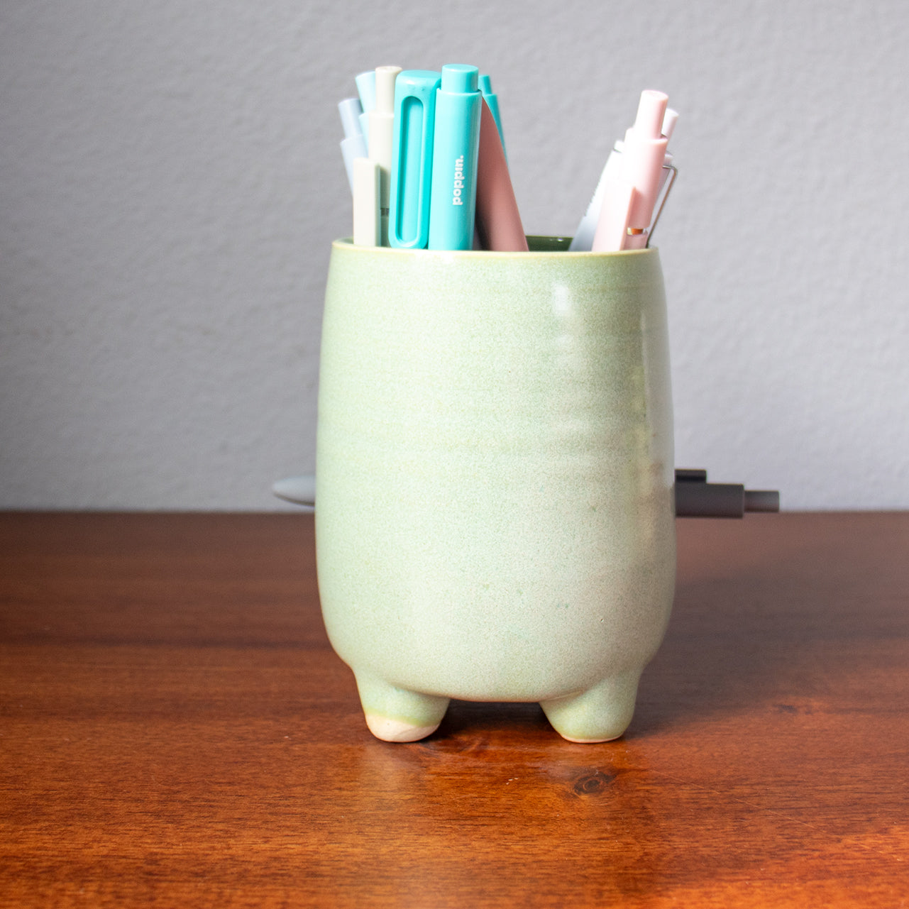 Pen Holder