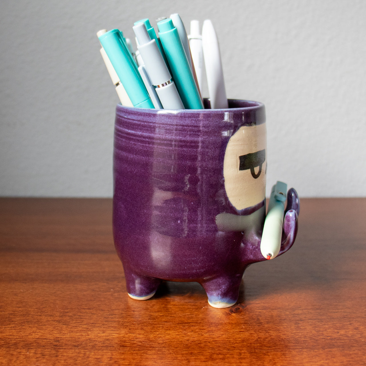 Pen Holder