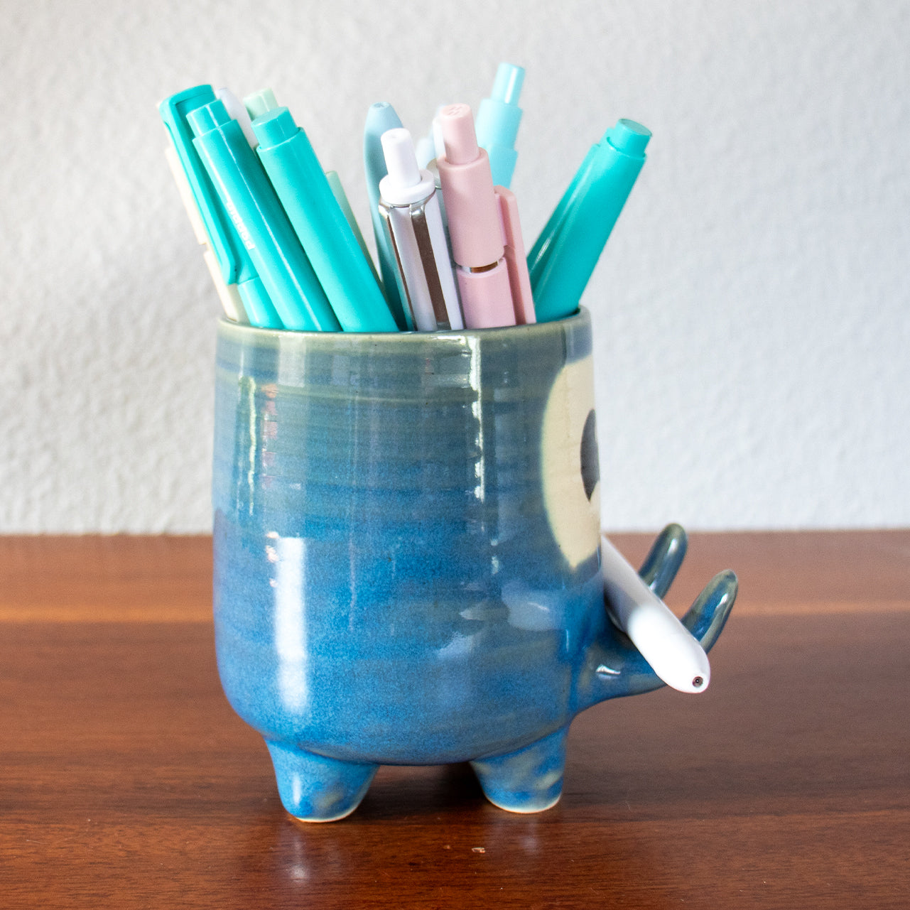 Pen Holder